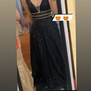 Sparkle Black Dress 🖤✨